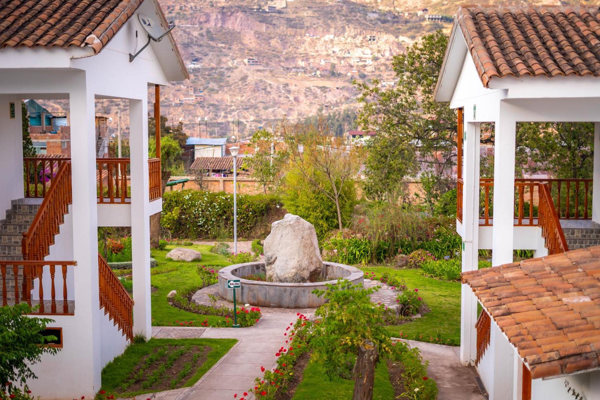 Hotel Agustos Urubamba Exterior foto