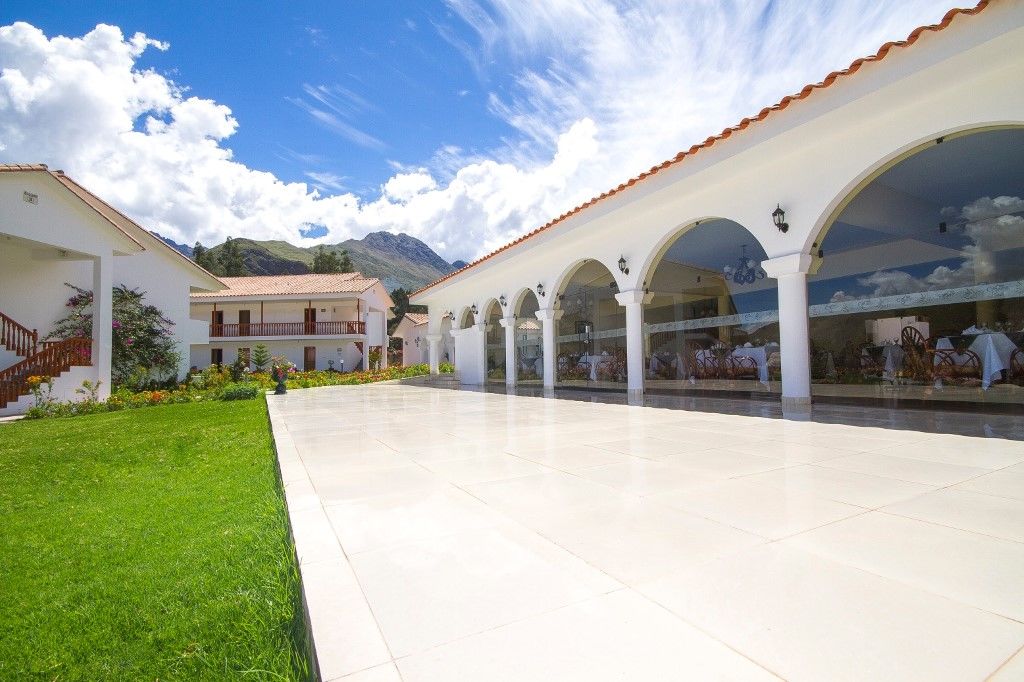 Hotel Agustos Urubamba Exterior foto